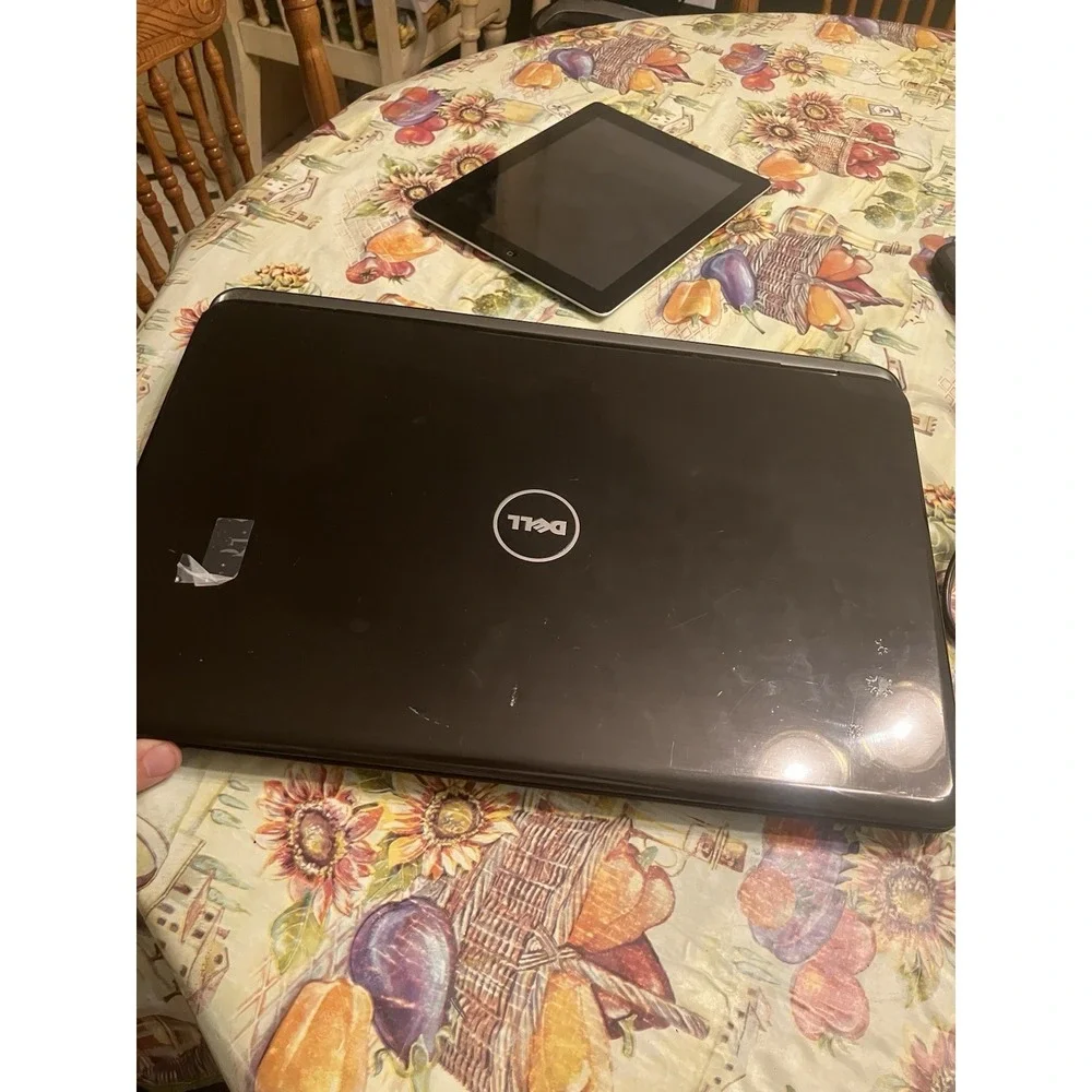 Lot of 4 devices for parts or repair. Apple - iPad - computer-Dell-Samsung